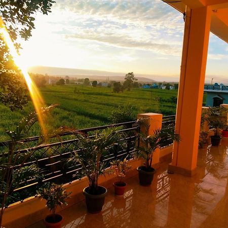 Airport Luxury Nature Homestay- Near Jolly Grant Airport Dehradun Doiwāla Zewnętrze zdjęcie