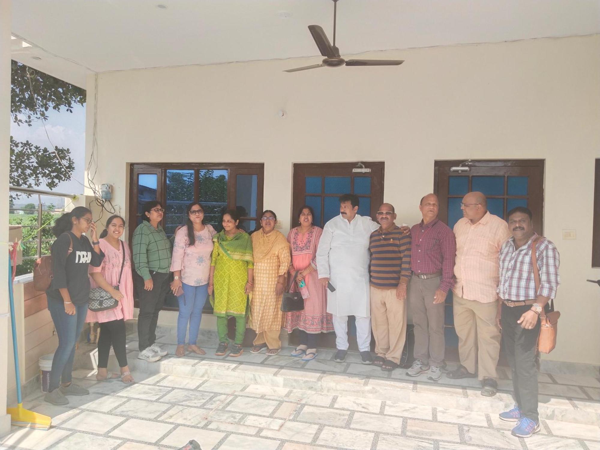 Airport Luxury Nature Homestay- Near Jolly Grant Airport Dehradun Doiwāla Zewnętrze zdjęcie
