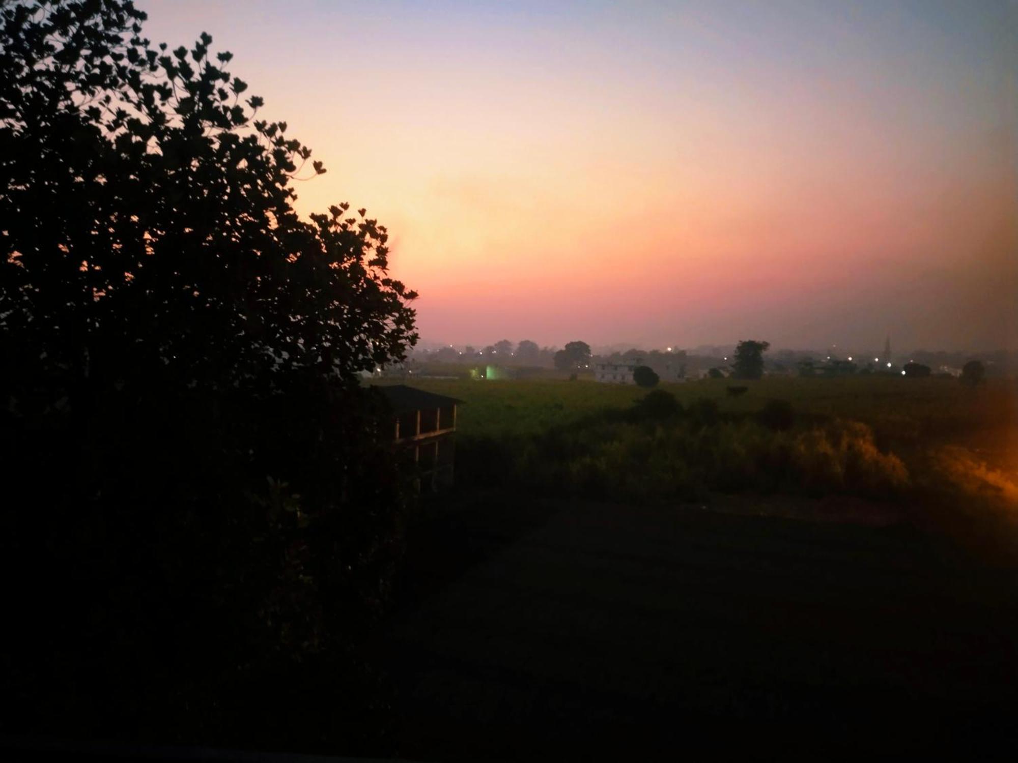 Airport Luxury Nature Homestay- Near Jolly Grant Airport Dehradun Doiwāla Zewnętrze zdjęcie